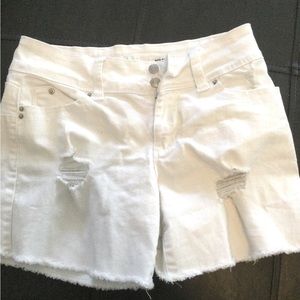 White Jean shorts with rips womens 3/26 or size 2
